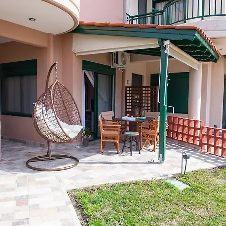 Stella'S Beach House Никити Экстерьер фото